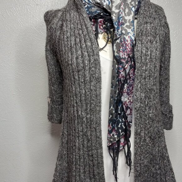 BCBGMaxAzria Knit Long-Sleeve Sweater. - Picture 6 of 10